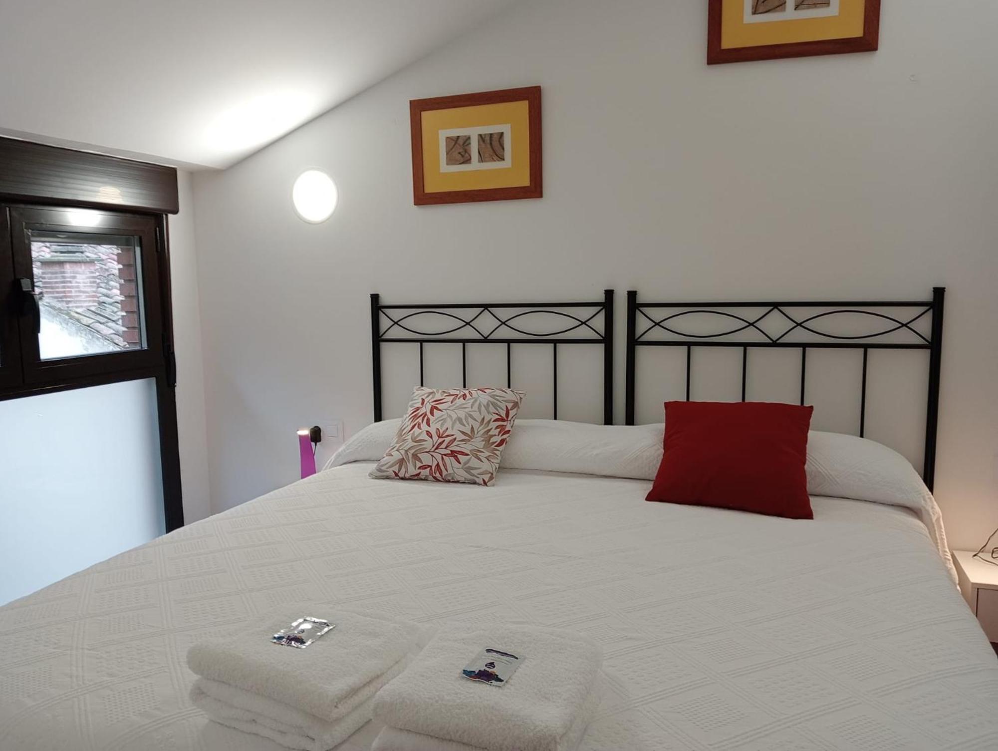 Apartamentos La Piedra En Pleno Centro Historico Con Dos Dormitorios Y Dos Banos 나헤라 외부 사진